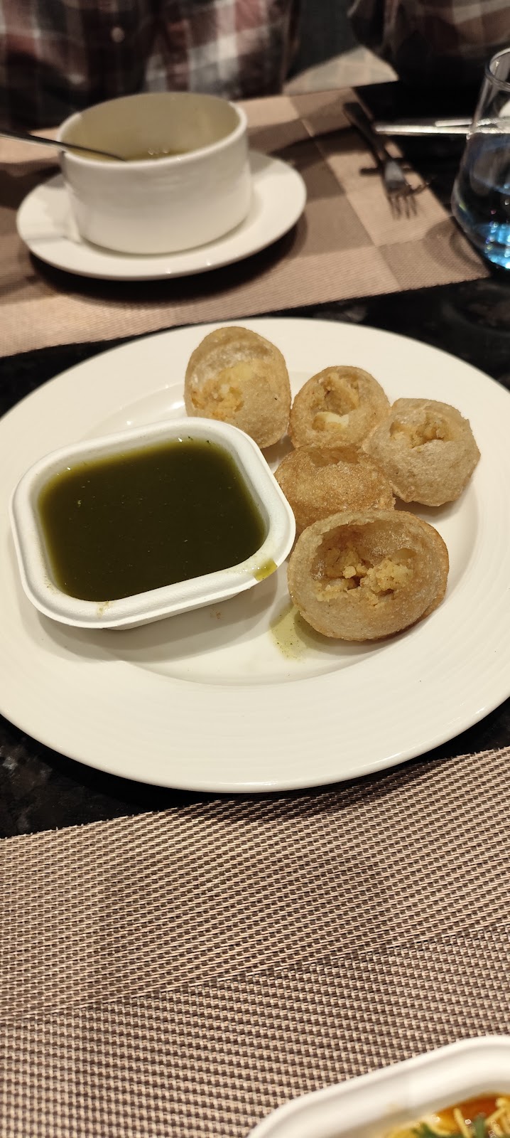 + 9 more photos on Fatema Parda's review